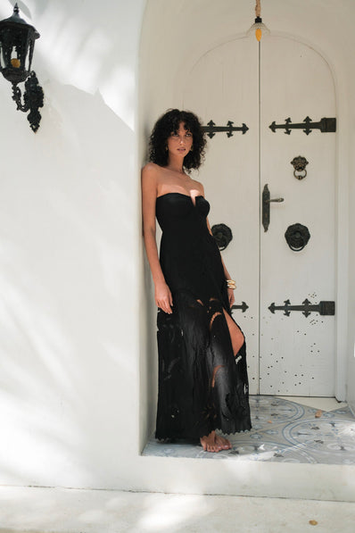 Amai Lace Maxi Dress Black